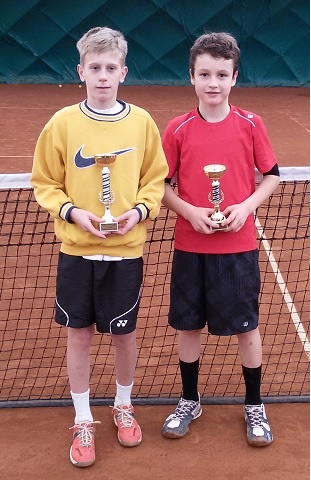 Finalisté turnaje REBUT CUP 2016, zleva Filip Apltauer, Dominik Rouchal